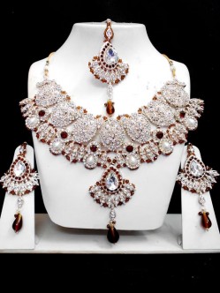 Party-Wear-Jewelry-Set-21000PW935